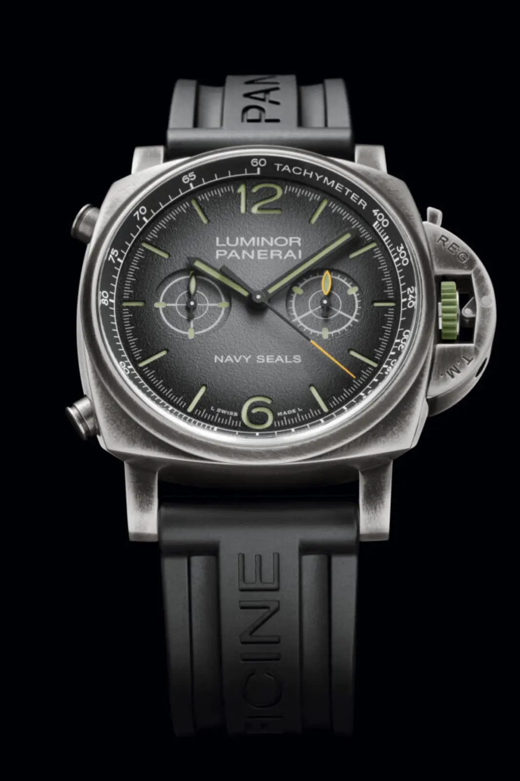 Der Eliteeinheit Navy SEALs widmet Panerai eine ganze Serie von Uhren. So wie diese Luminor, die schon recht martialisch daherkommt.