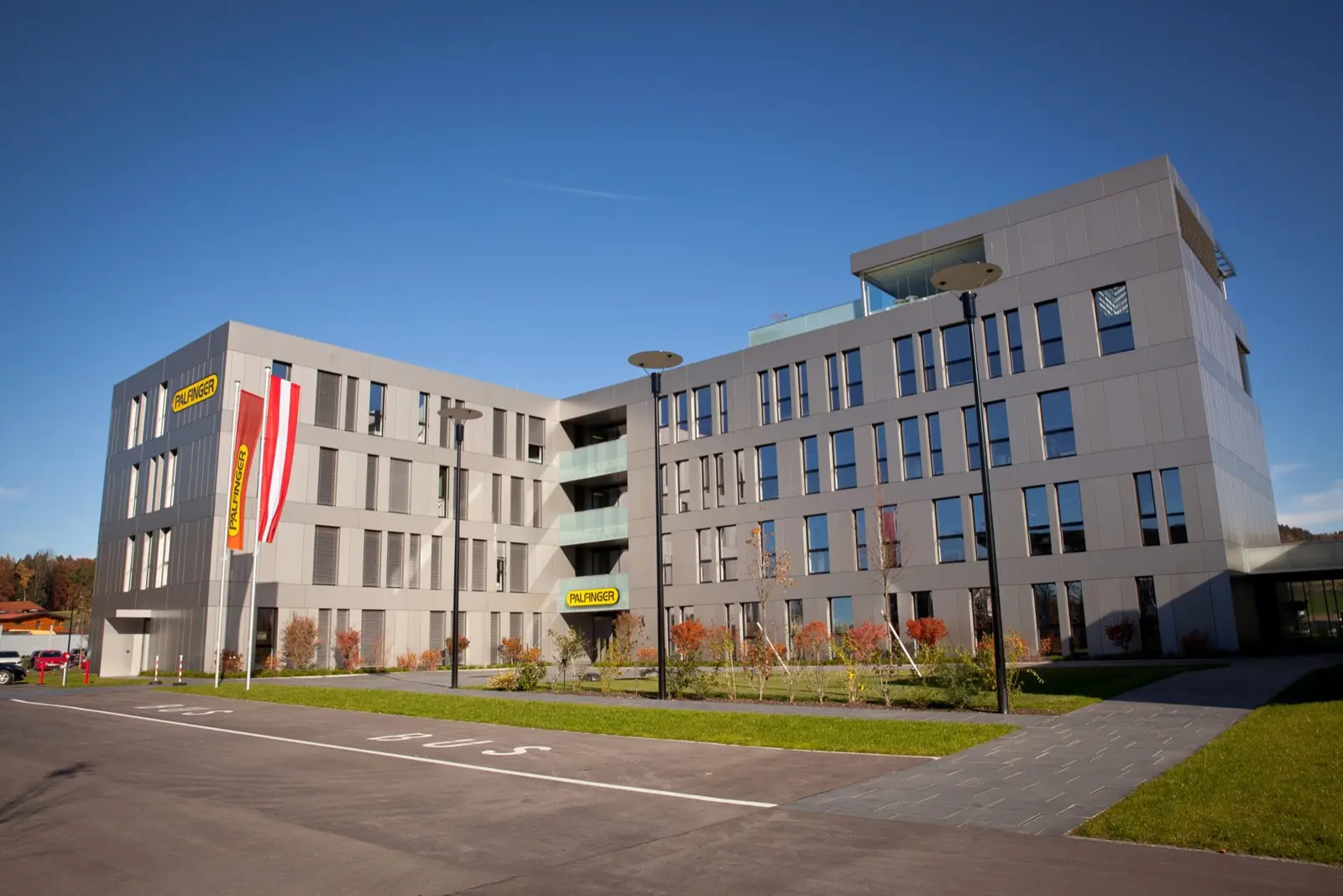 PALFINGER AG: 2024 zweitbestes Geschäftsjahr der Unternehmensgeschichte