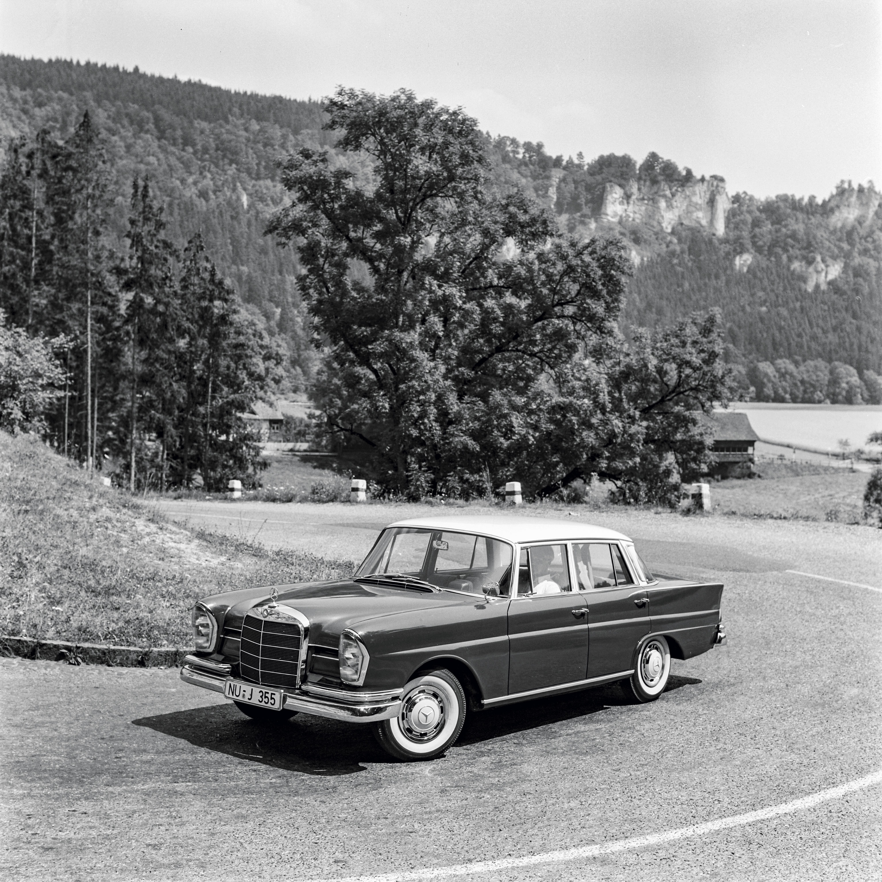 W 110/111 Heckflosse (1959–1968)